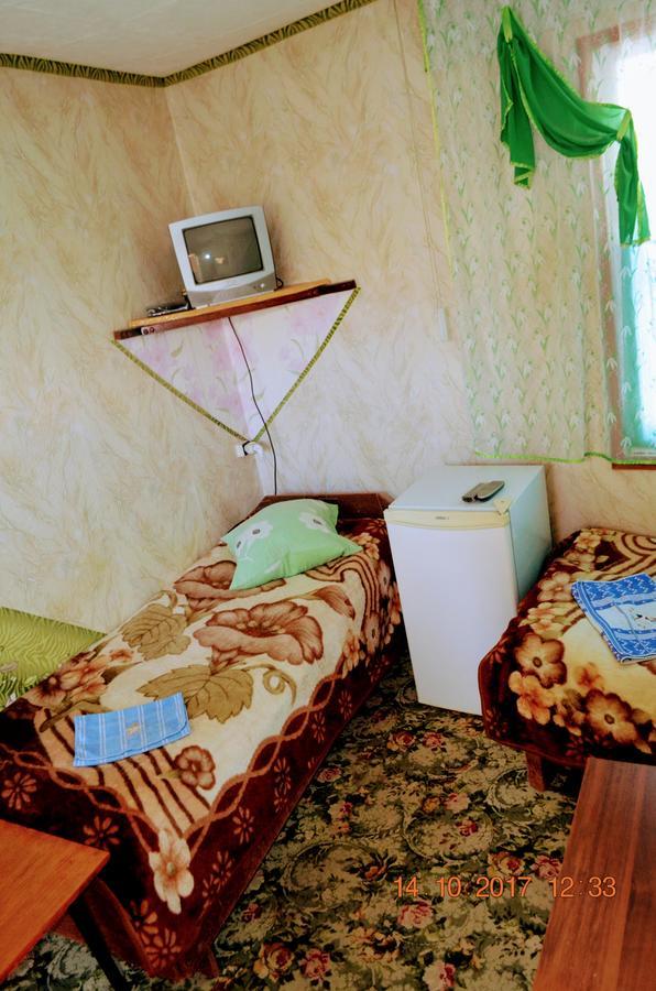Petrovskaya Pristan Hotell Tsjolpon-Ata Eksteriør bilde